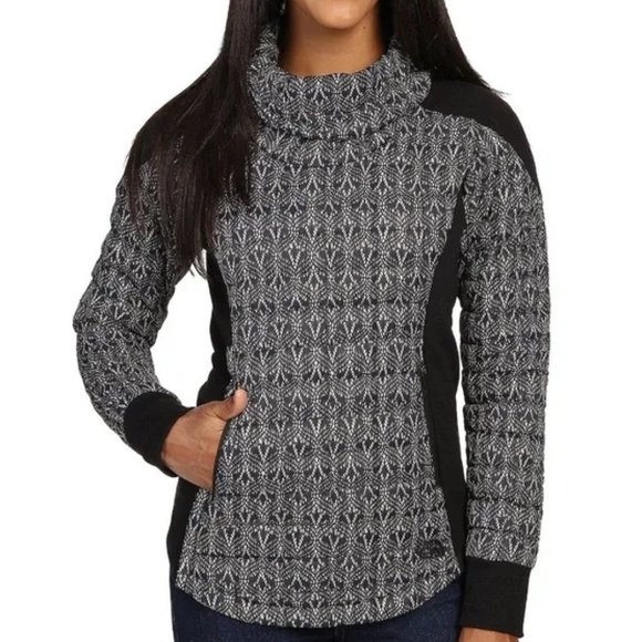 The North Face Jackets & Blazers - The North Face Quail Thermoball Quail Pullover